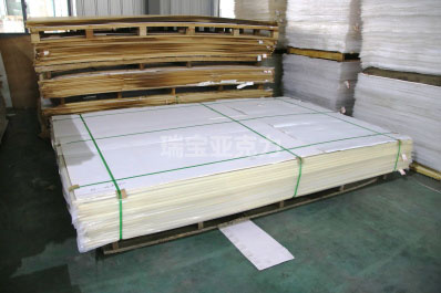 激光雕刻亞克力板材為什么會融化